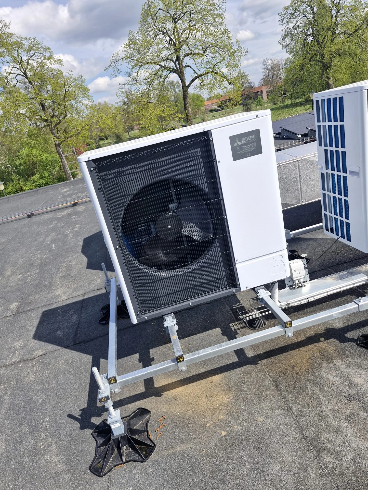 Mitsubishi Electric Mitsubishi Electric